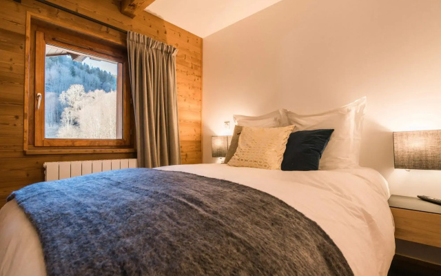 Stylish apartment in charming Megève, 1,5 km. from ski slope