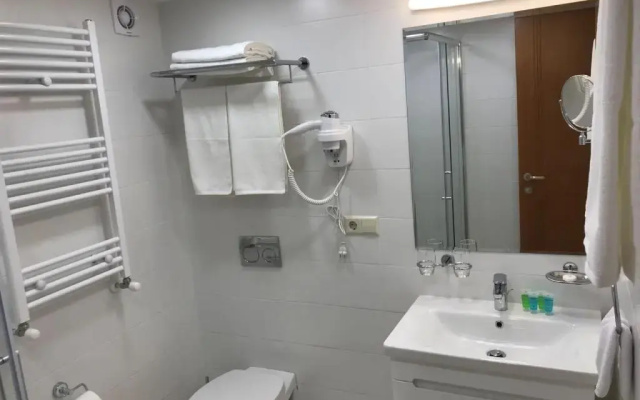 Full Comfort Apartment on Aghmashenebeli