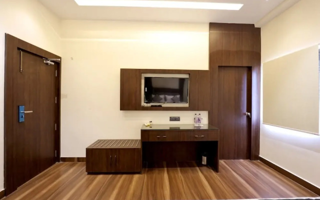 KS Square Hotel and Banquets