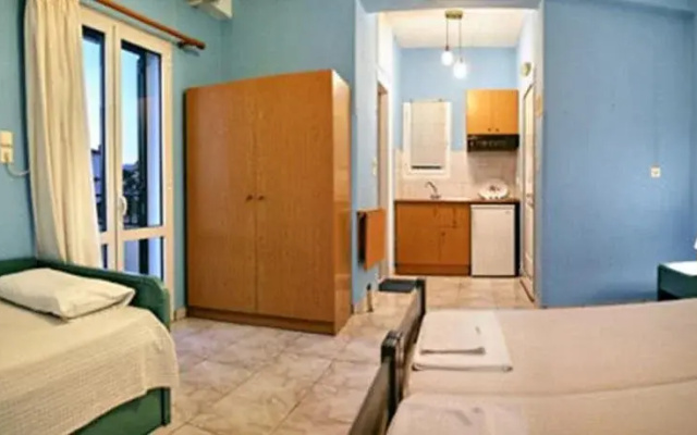 Aristi Studio Apartments