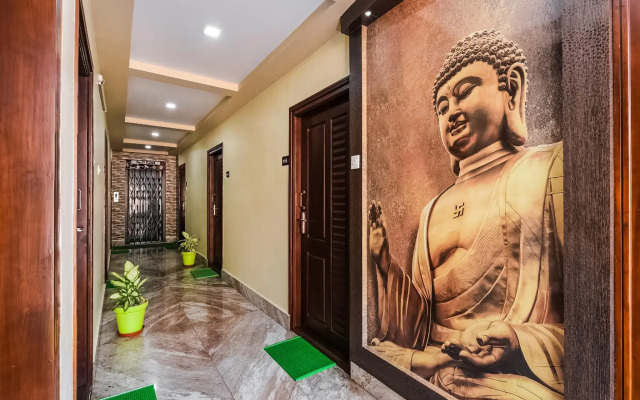 OYO 28131 Bhimas Residency