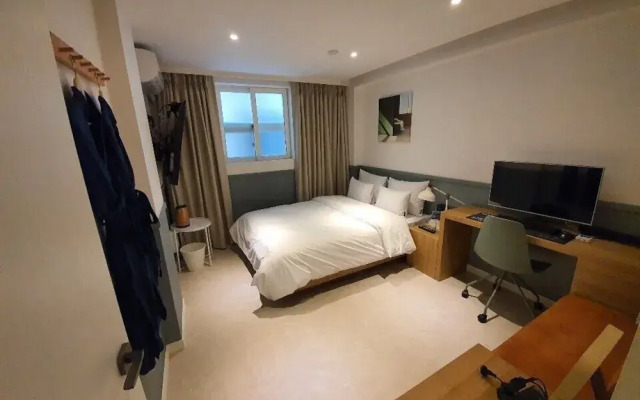 Knockin Hotel Daejeon by Anook