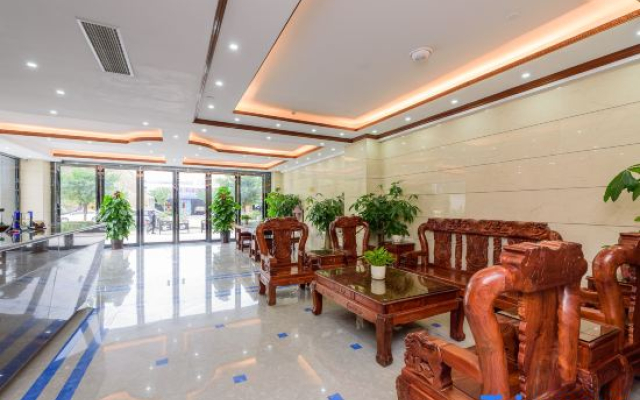 Qichen Hotel (Fangchenggang Beibu Gulf Boulevard Branch)