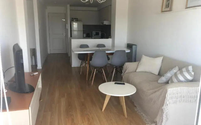 Departamento en Santa Fe, Capital. Con cochera y pileta