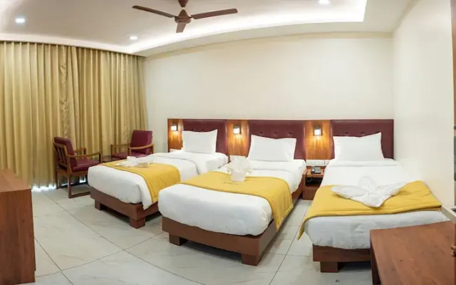 Hotel The Pearl Shine