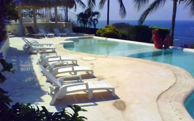 C. Punta Sta Cruz 2BR