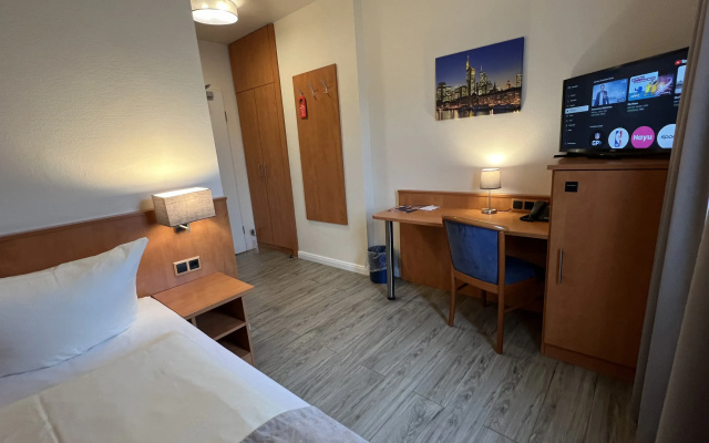 Hotel Niederraeder Hof