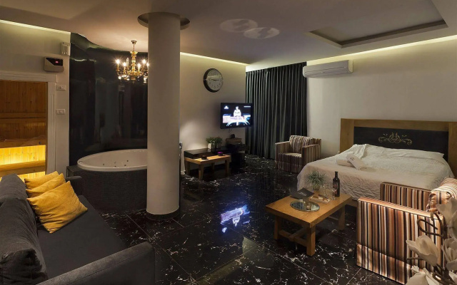 Estate Spa