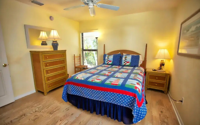 Captiva Shores 8B