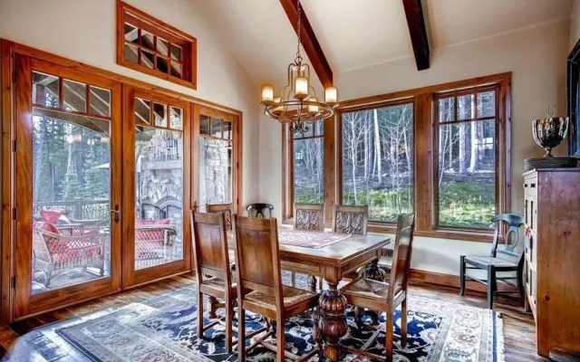 Moose Lodge Highlands Area by Pinnacle Lodging