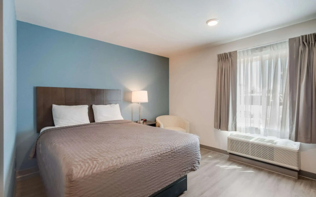WoodSpring Suites Smyrna-La Vergne