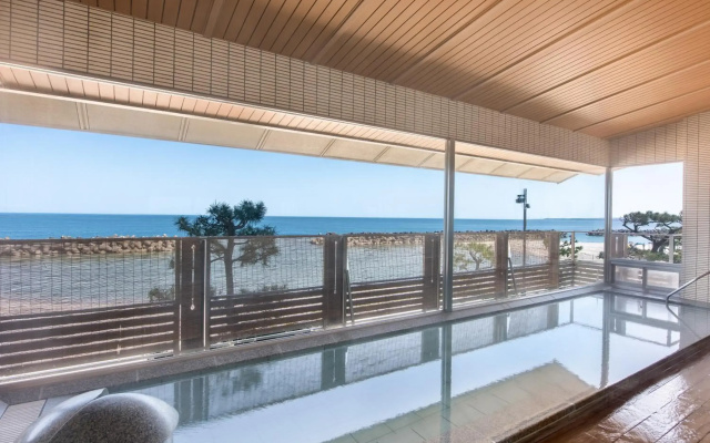 Kaike Seaside Hotel