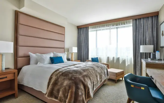 Drey Hotel