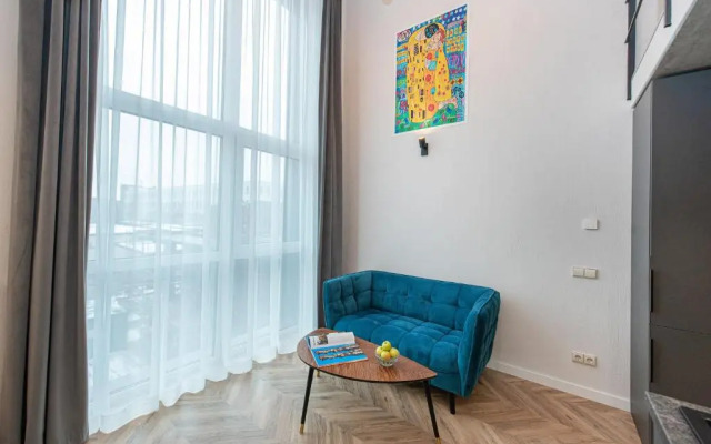 Brand New Apartment w-garage parking, by Cohost