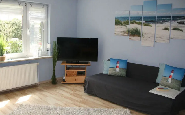 Quaint Bungalow in Biendorf near Sea