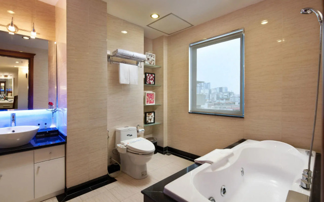 Luxeden Signature Hotel