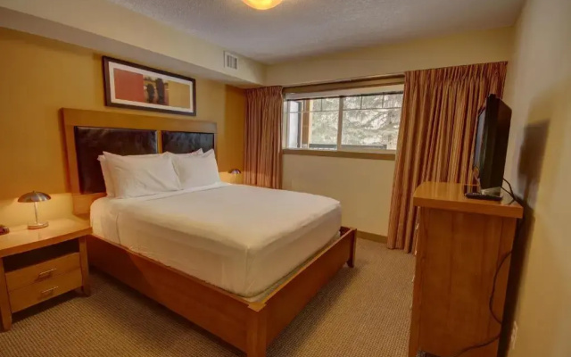 Rocky Mountain Getaway