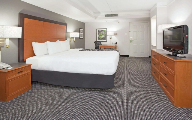Travelodge by Wyndham Golden/Denver