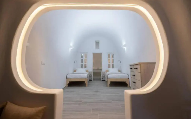 Vivid Caves 2 Bedroom Cavehouse