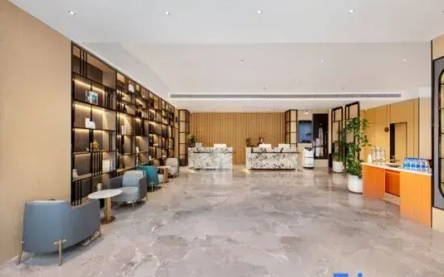 Pullman Holiday Hotel (Shenzhen Guangming Store)