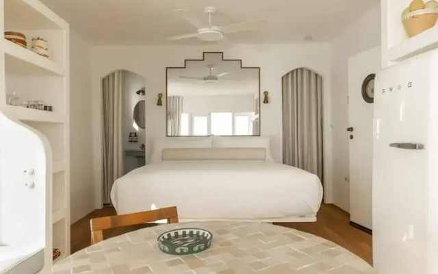 Il Delfino Seaside Inn