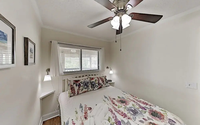 A348hhbt 1 Bedroom Condo