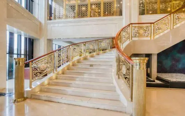 Minshan Tianrui Hotel