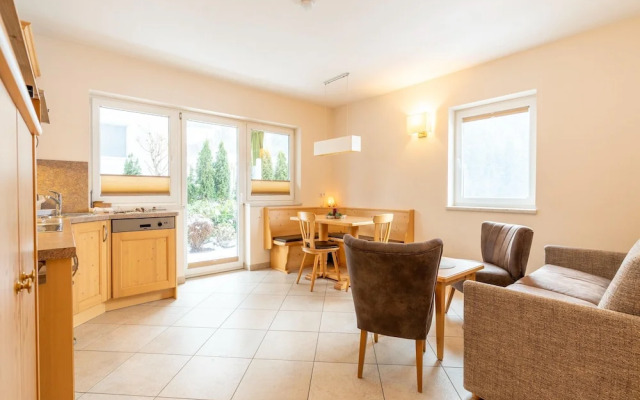 Family Apartment Near Wildkogel Ski-lift