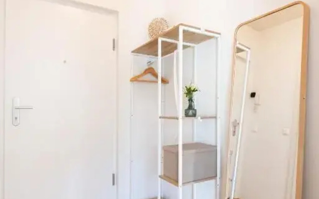 Helles, neues DG Apartment mit Blick zum Donauturm