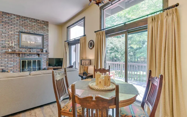 Windham Retreat w/ Private Deck & Mtn Views!