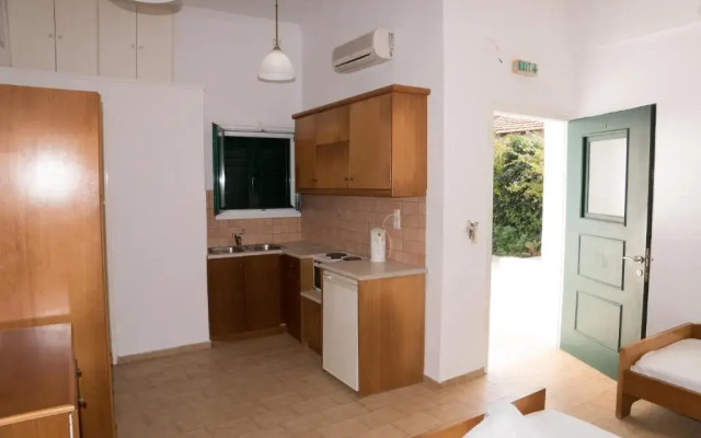 Utopia Kavos Hotel