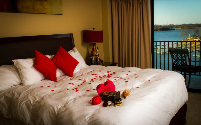 Camden on the Lake Resort & Spa