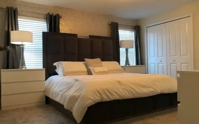 1556 PD - Poolside Bliss: Enchanted 4BR Townhome