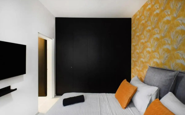 Lovely 1BR near the beach by HolyGuest
