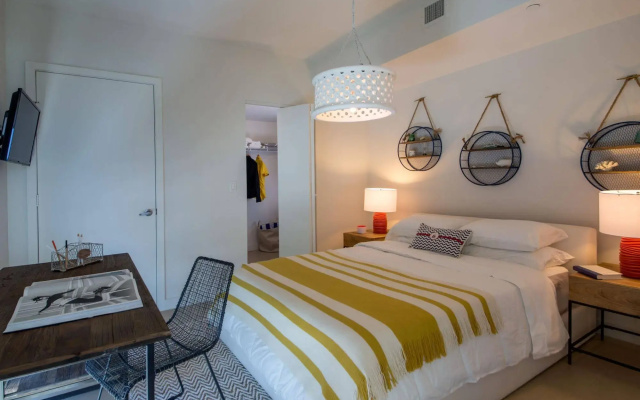 Mare Azur Miami Luxury Apartments by Montecarlo