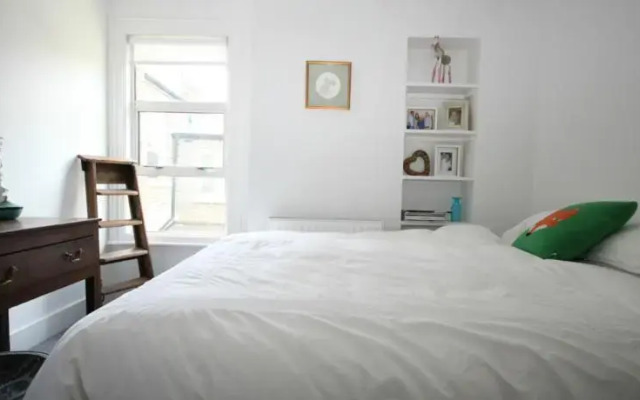 FG Property - Queens Park, Chevening Road