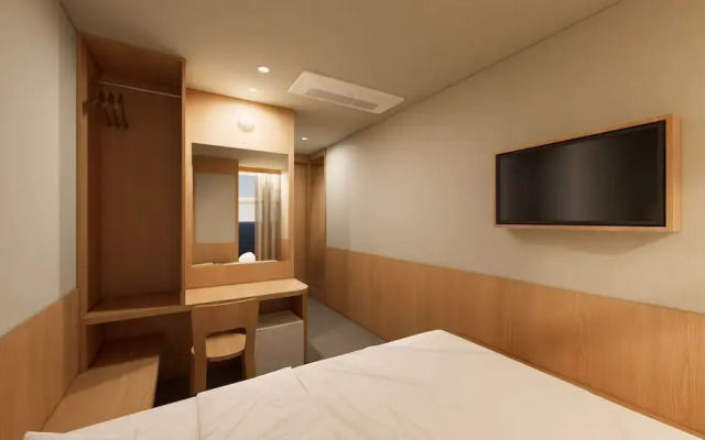Hotel On You