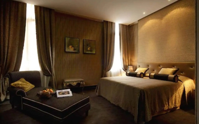 Aqua Palace Hotel