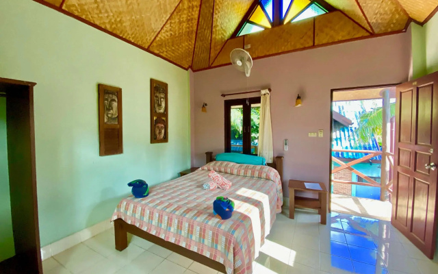 Shanti Lodge Phuket