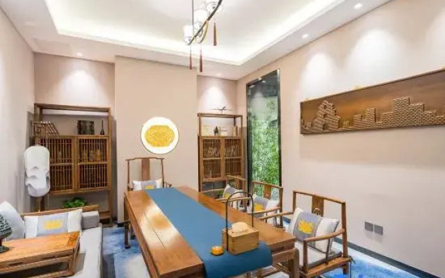 Shangdu Hotel