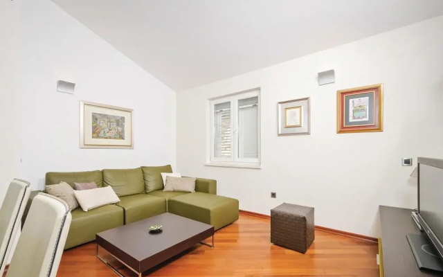 Beautiful Home in Dolac With Wifi and 7 Bedrooms