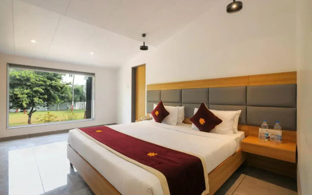 Gold Beach Villa