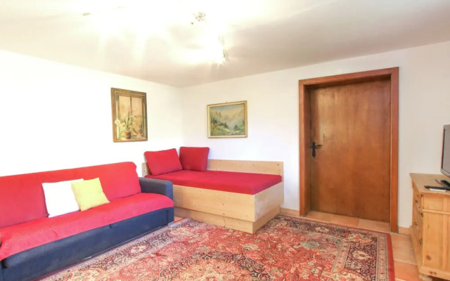 Cozy Chalet in Niederndorf bei Kufstein near Ski Area