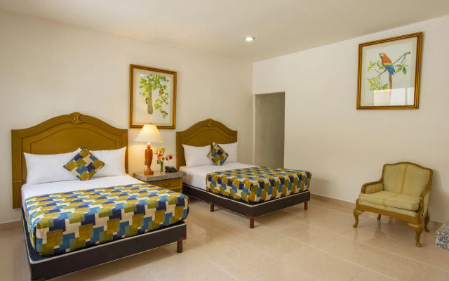 Hotel Embajadores