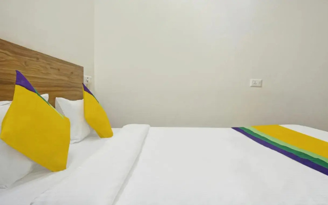 Itsy Hotels AY Plus Hotels
