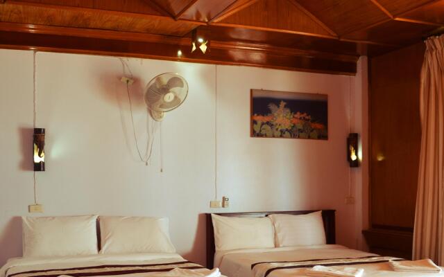Отель Lanta Marine Park View Resort Ланта комната для гостей