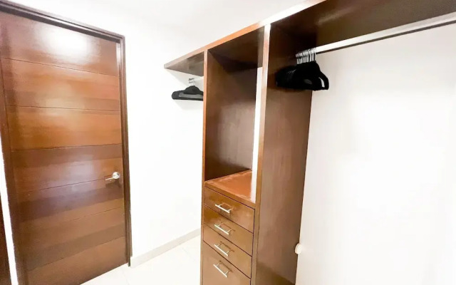 Relajate hermoso jardín y 2 piscinas