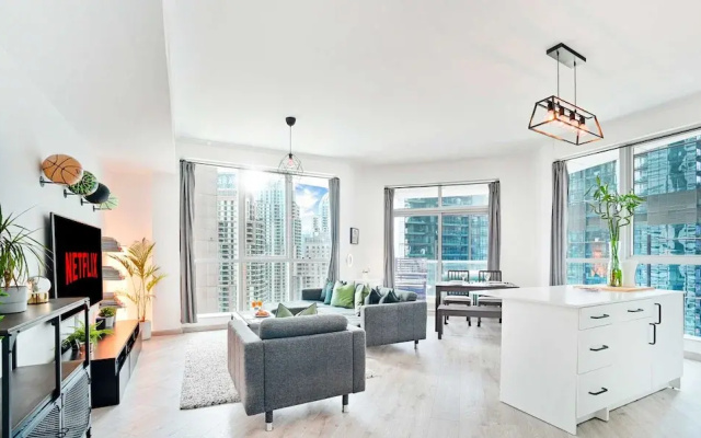 LUX The Dubai Marina View Suite