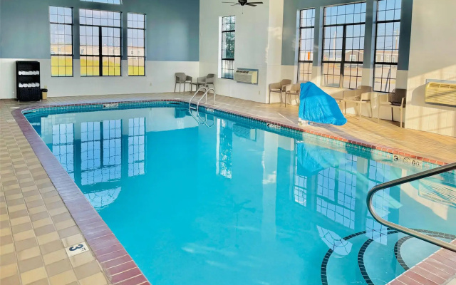 Sleep Inn & Suites near University