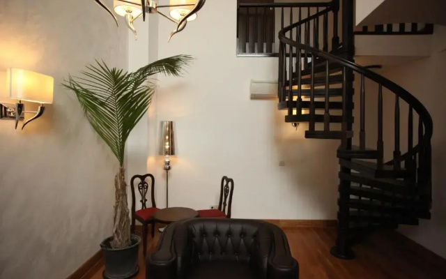 Capital City Center Apart Residence